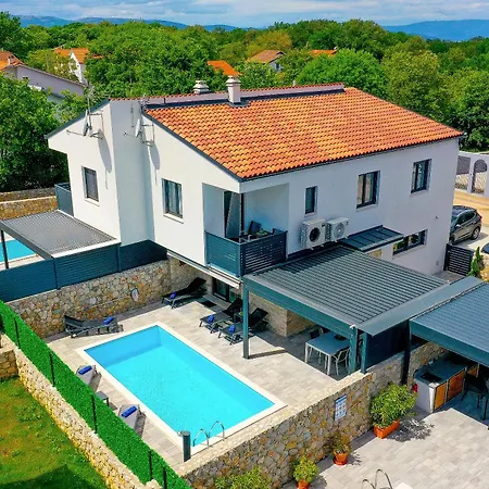Дом отдыха House Zoroo With Private Pool Sveti Anton (Krk)