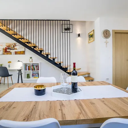 House Zoroo With Private Pool *