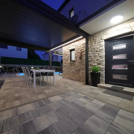 Дом отдыха House Zoroo With Private Pool Sveti Anton (Krk)