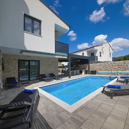 Feriehus House Zoroo With Private Pool Sveti Anton (Krk)