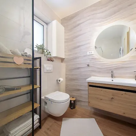 House Zoroo With Private Pool Дом отдыха