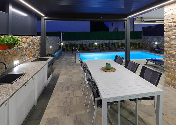 House Zoroo With Private Pool *